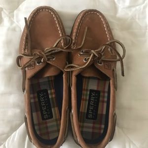 Sperry brown moccasins